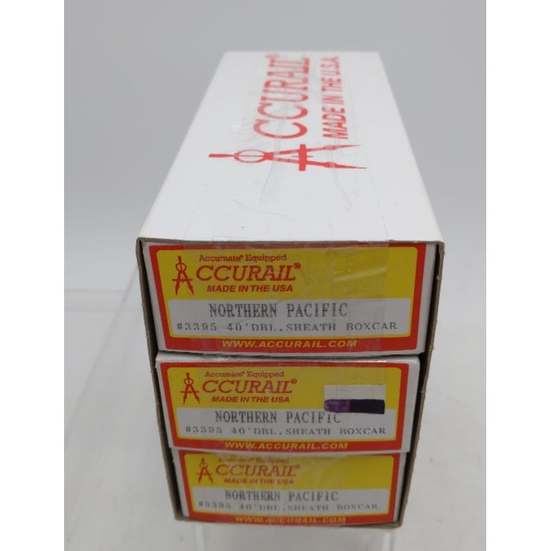 Accurail 3395 HO 40′ Dbl Sheat Boxcar Northern Pacific Kit  (Set of 3)