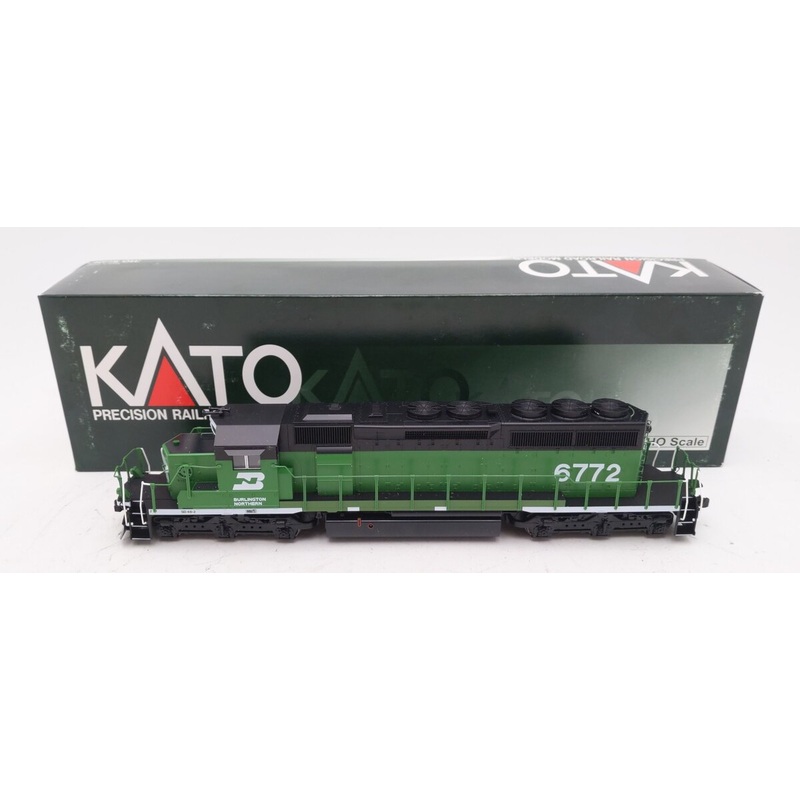 Kato 37-6601A HO Burlington Northern SD40-2 Diesel Locomotive #6772 NIB