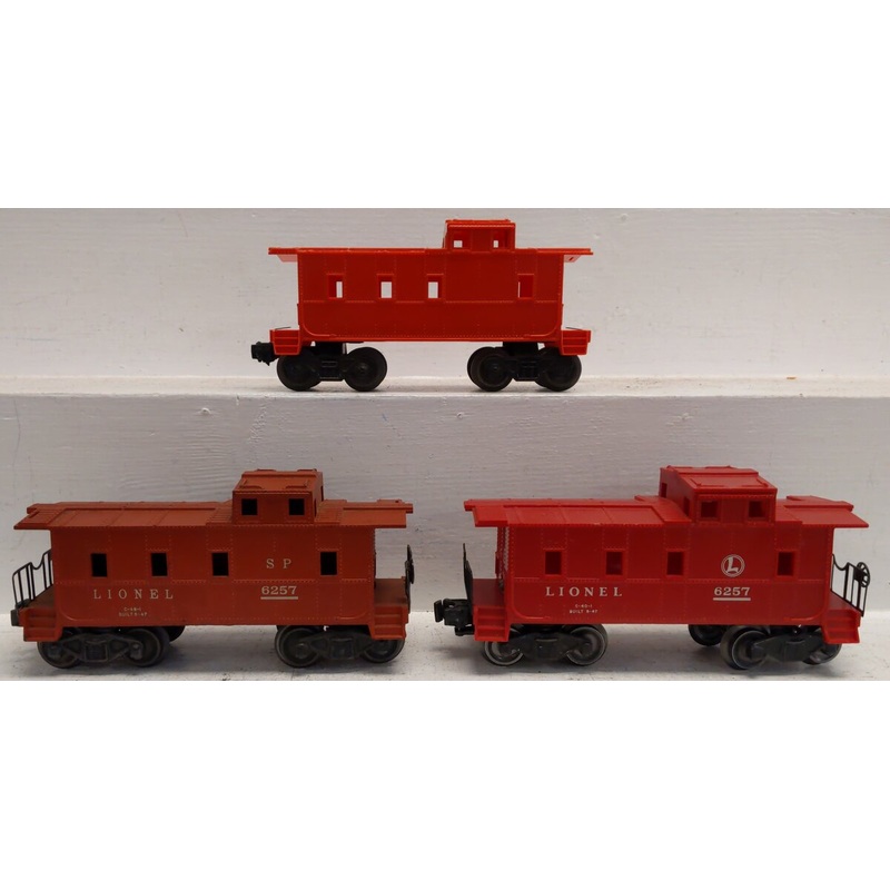 Lionel Assorted O Cabooses: 6257, Unmarked [3] VG