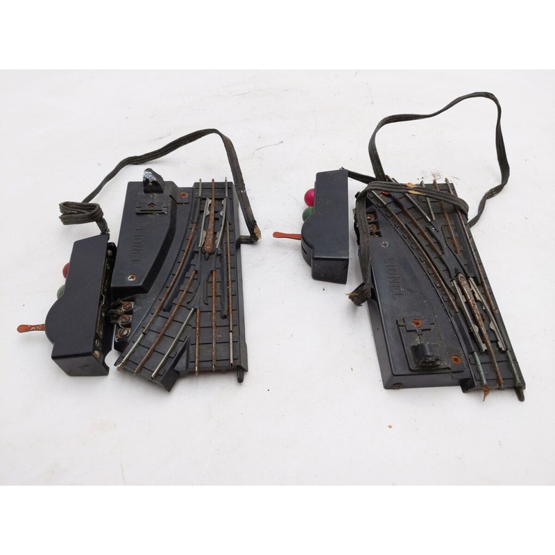 Lionel OO Prewar 3-Rail Remote Switch Turnout Pair
