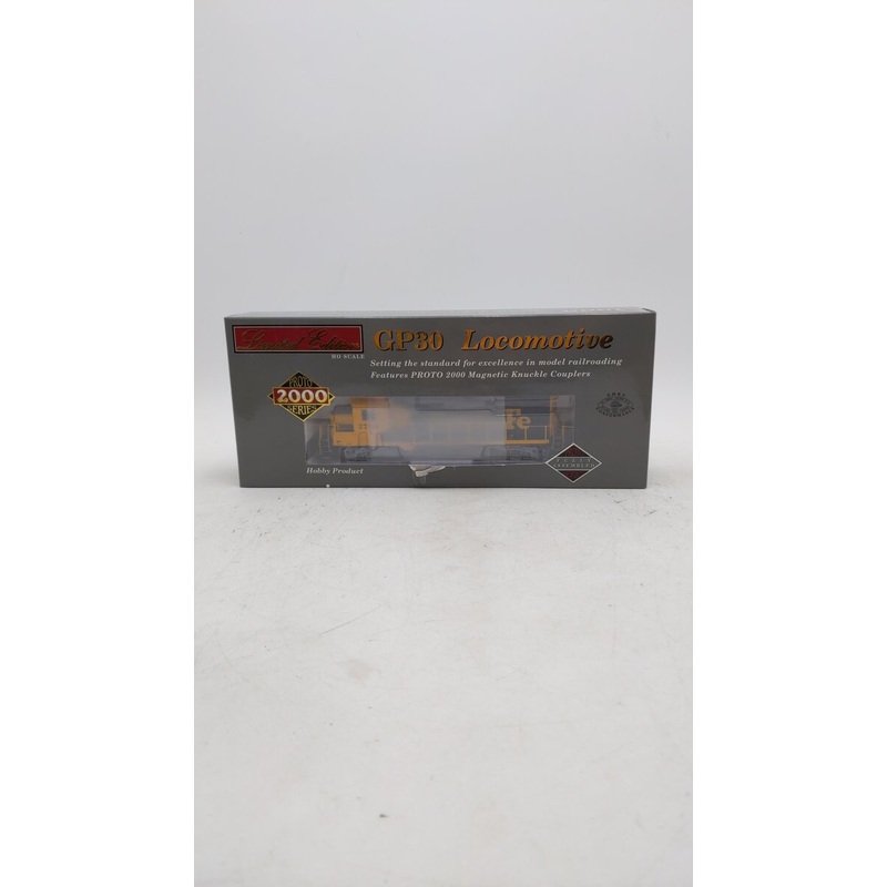 Proto 2000 920-31864 HO Scale AT&SF GP30 Diesel Locomotive #2784 NIB