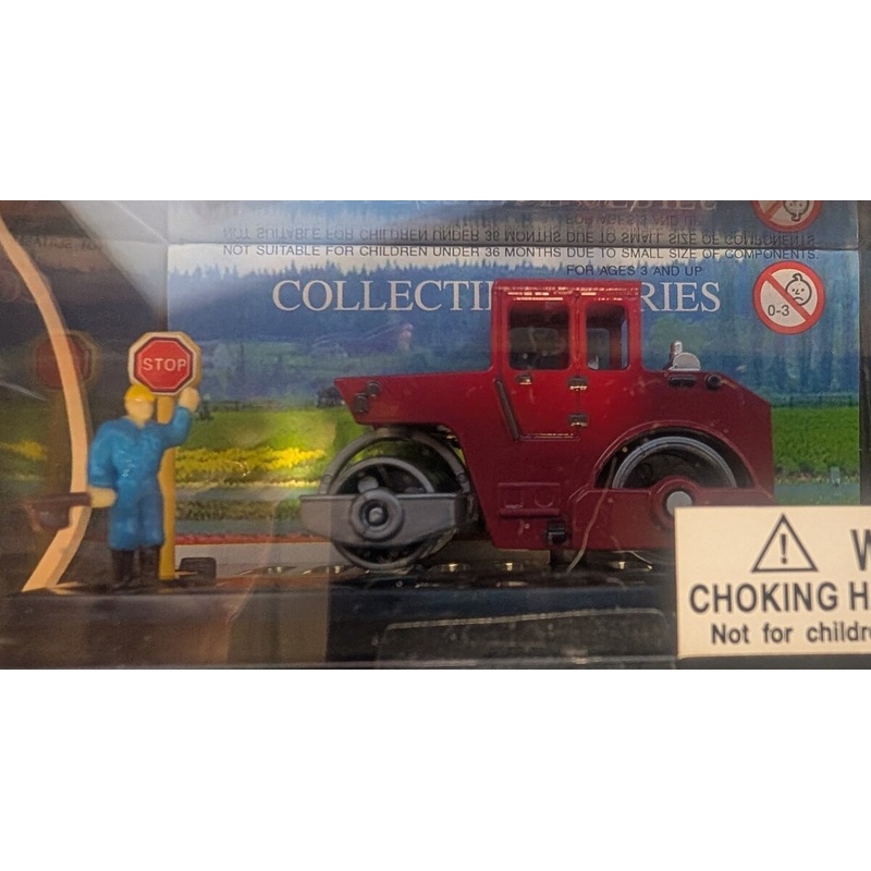 Smart Toys 20537 1:87 Die Cast Red Steam Roller w/Figure & Sign