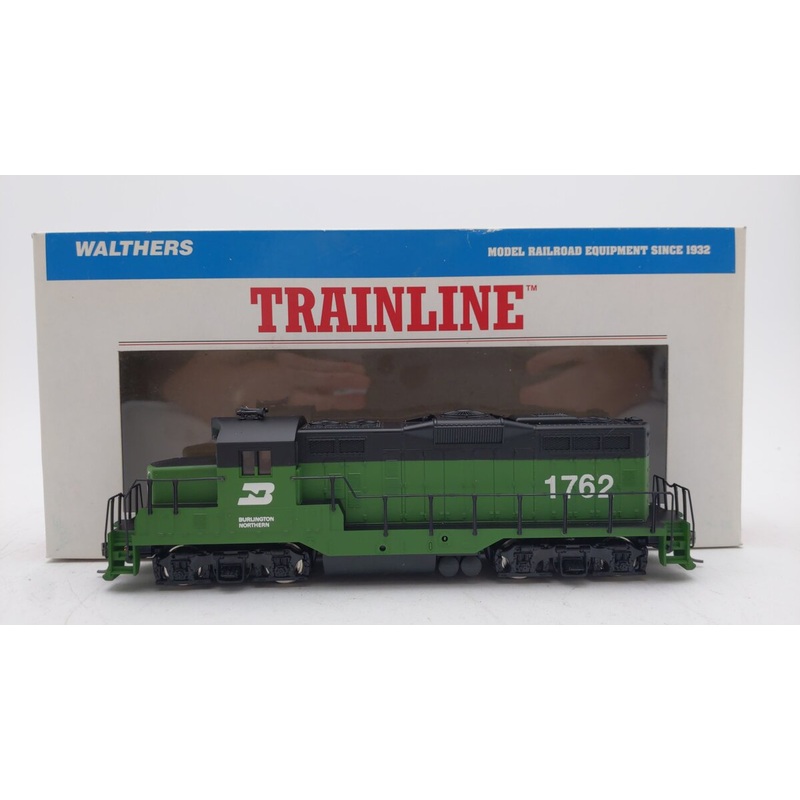Walthers 931-101 HO Scale Burlington Northern EMD GP9M Diesel Engine w/ DC #1762 EX/Box