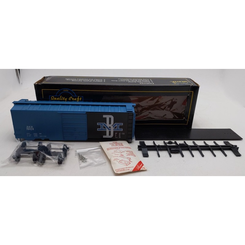 Weaver 76424 O Scale Boston and Maine Boxcar #76424 – 2 Rail EX/Box