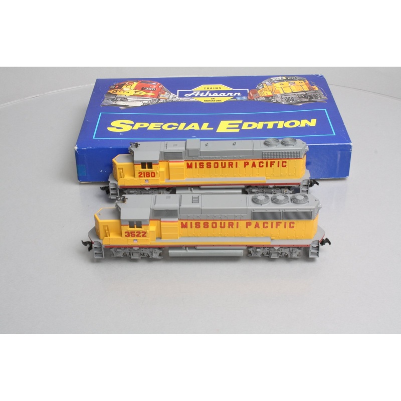 Athearn 2203 HO Missouri Pacific GP50 Powered and Dummy Diesel Set NIB