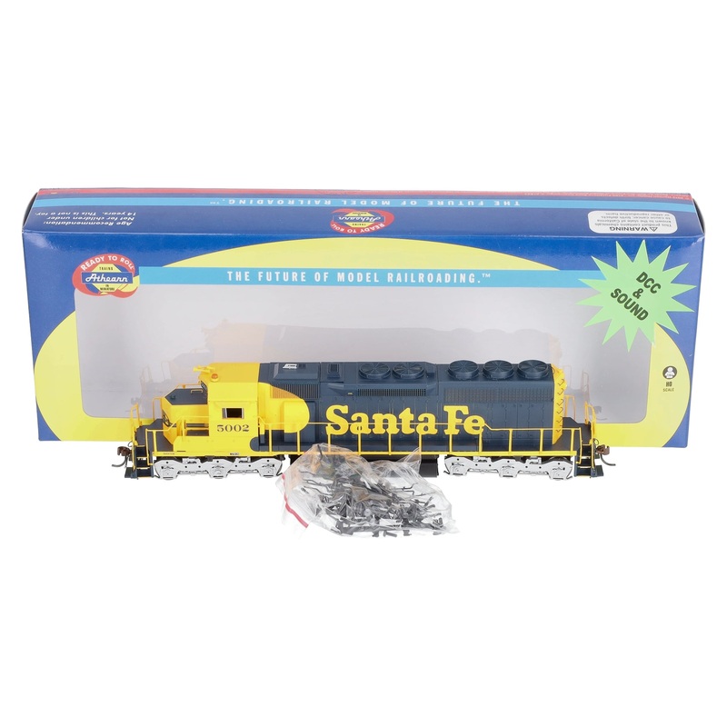 Athearn 98825 HO Santa Fe SD40 Diesel Locomotive w/DCC/Sound #5002 MT/Box