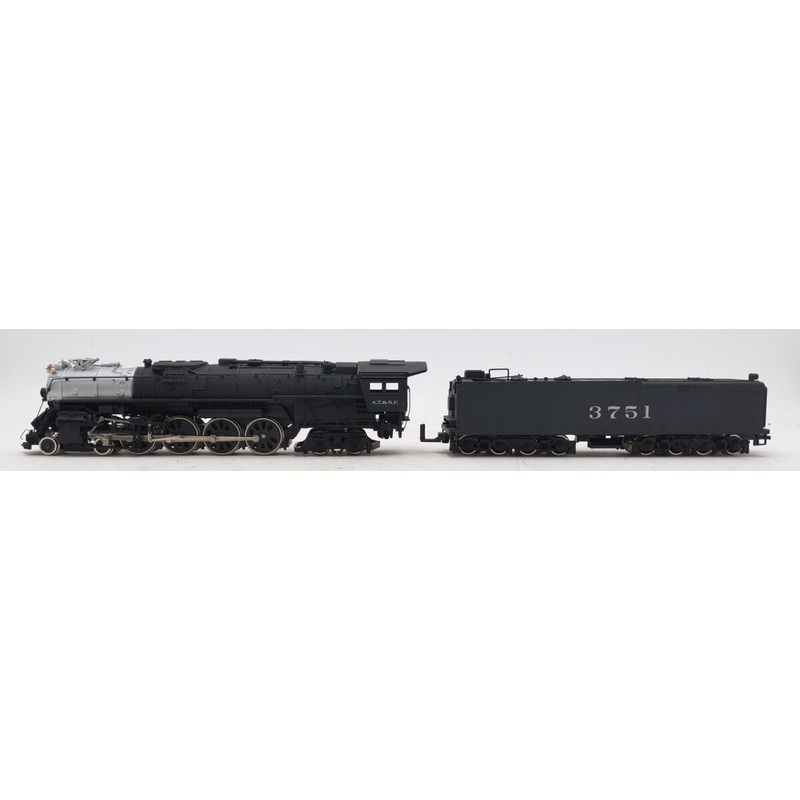 Bachmann 31320 HO SF Northern 4-8-4 Steam Locomotive w/Tender & Smoke #3751 LN