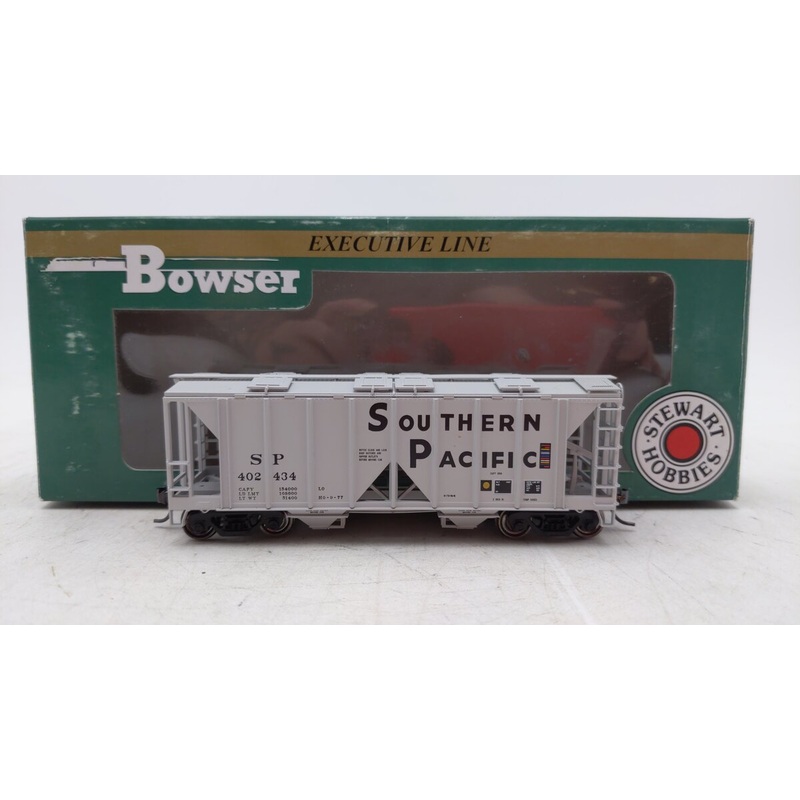 Bowser 40314 HO Scale Southern Pacific 70 Ton Covered Hopper Car #402434 EX/Box