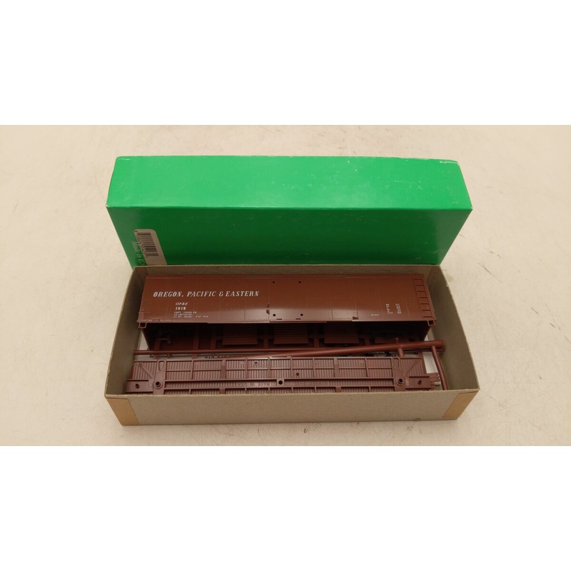 Bowser 55423 Oregon, P & E 50′ Round Roof Single-Door Box Car w/Flush Roof [6] EX/Box