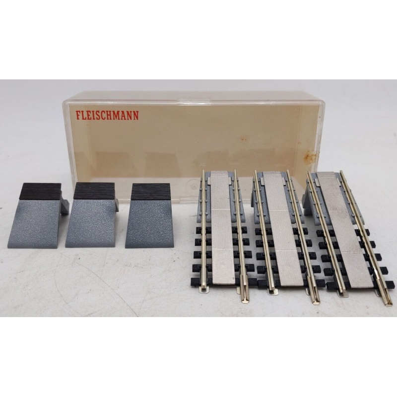 Fleischmann 6653 HO A/C Extension Set for 6651 Turntable EX/Box