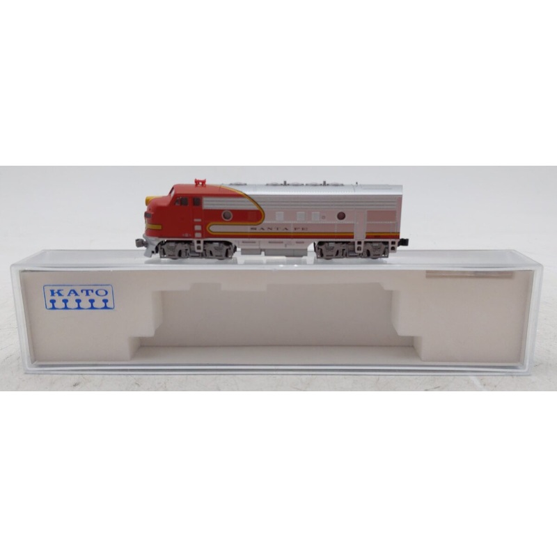 Kato 176-2122 N Scale Santa Fe F7A Powered Diesel Locomotive #40/Box