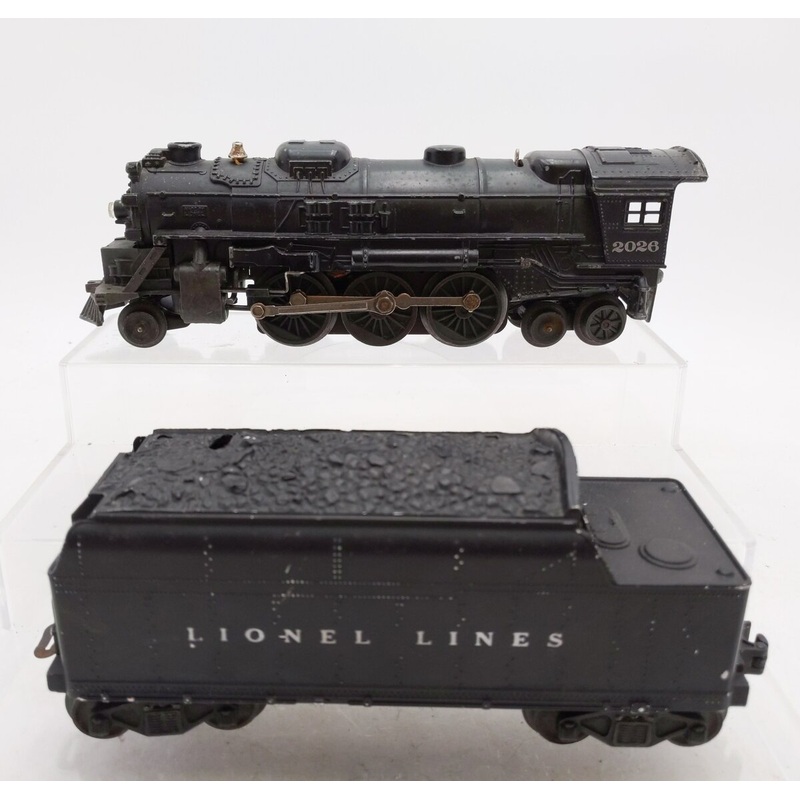 Lionel 2026 Vintage O 2-6-4 Die-Cast Steam Locomotive w/ 6466W Tender VG