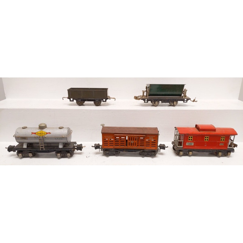 Lionel Vintage O Prewar Assorted Freight Cars: 2654, 809, 657, 2656 [5]
