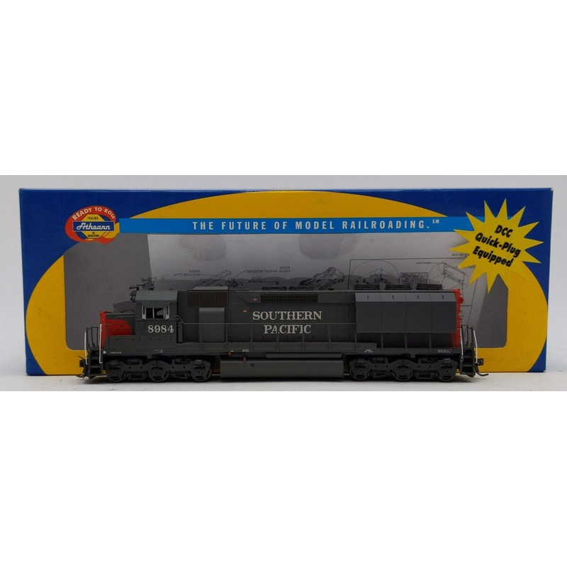 Athearn 95436 HO SP SD45 Diesel Locomotive #8984 EX/Box