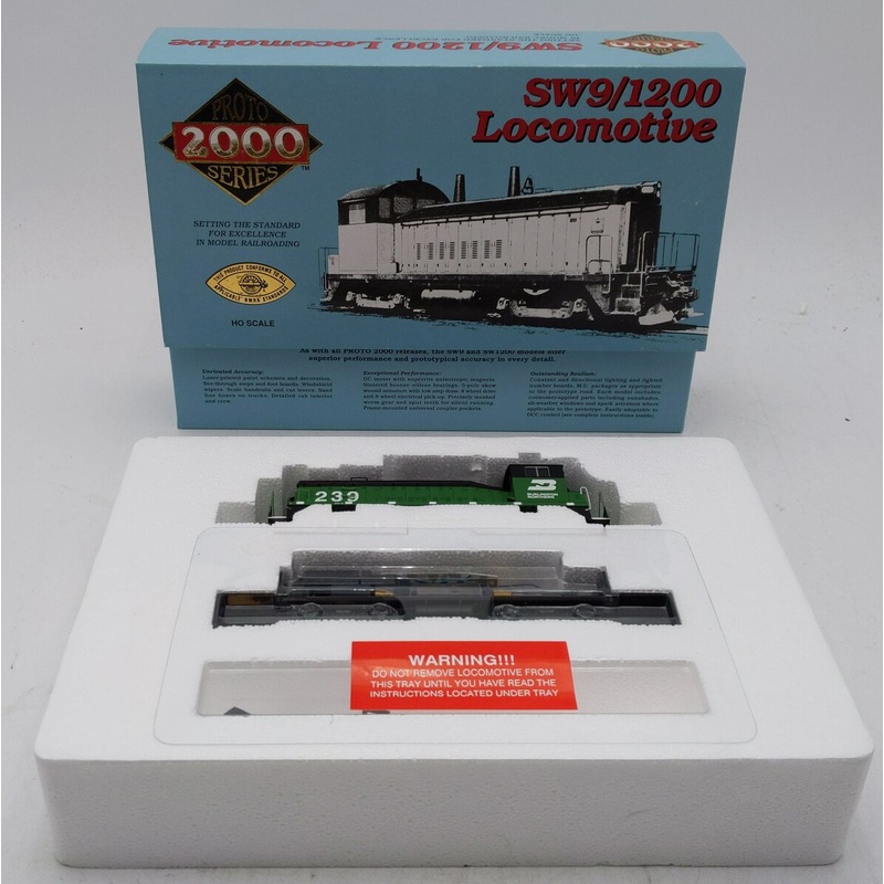 Proto 2000 8771 HO Scale Burlington Northern SW1200 Diesel Switcher #239 MT/Box