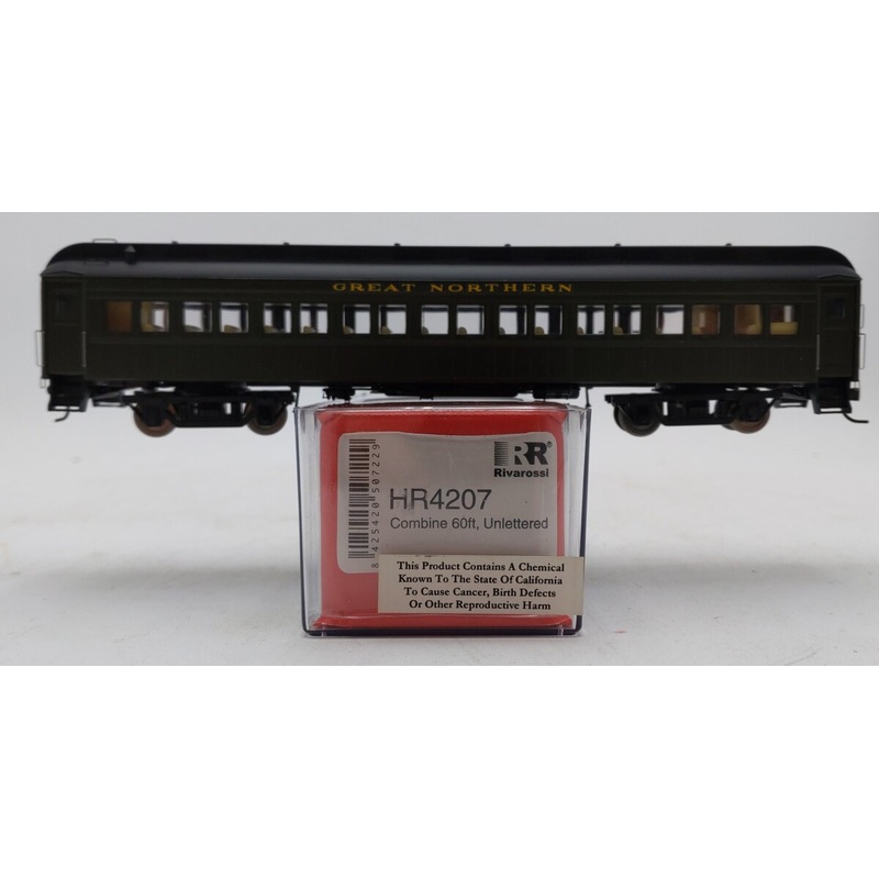 Rivarossi HR4207 HO Painted, Unlettered 60′ Heavyweight Combine LN/Box