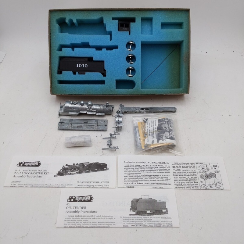 Roundhouse 6L-3 HO Scale 2-6-2 Prairie Santa Fe Locomotive Kit w/ Tender #1010 EX/Box