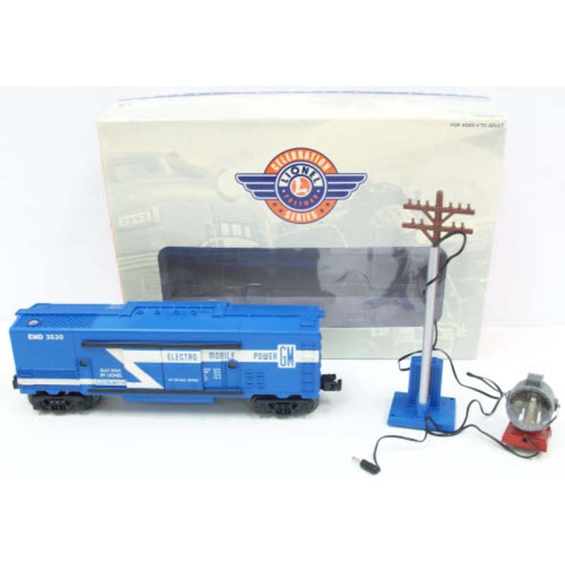 Lionel 6-29826 PWC 3530 O Gauge EMD Generator Car & Light Pole LN/Box