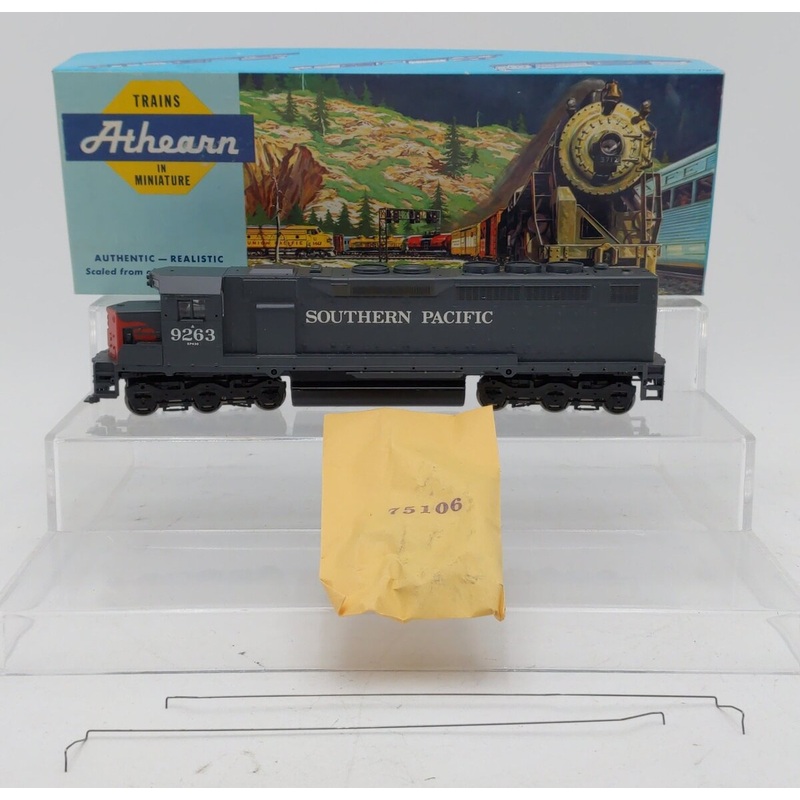 Athearn 4106 Southern Pacifc GP-40 Diesel Locomotive #9263 EX/Box