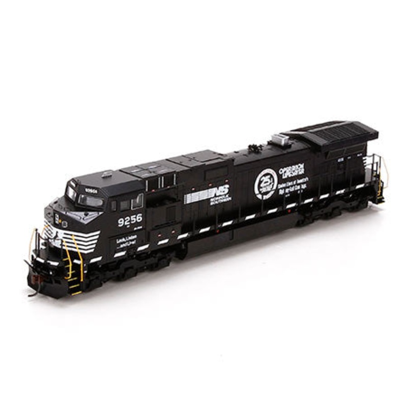 Athearn 77993 HO Norfolk Southern Dash 9-44CW Diesel Locomotive #9256 MT/Box