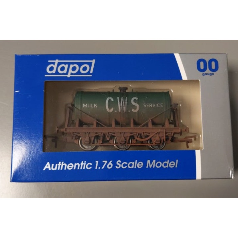 Dapol 4F-031-026 OO Gauge Weathered C.W.S. Milk Tanker Car LN/Box