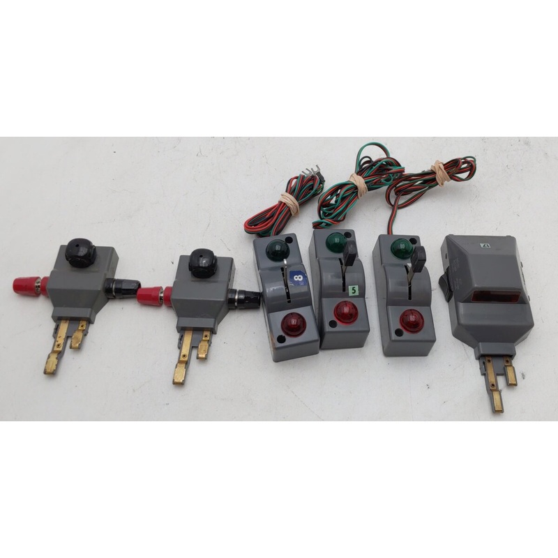 MTH O Lighted Switch Controller, Lighted Green Lantern, & Track Activation [6] EX