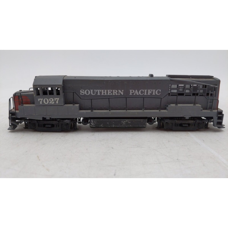 Stewart Hobbies 7510 HO Southern Pacific GE U25B Diesel Locomotive #7027 EX