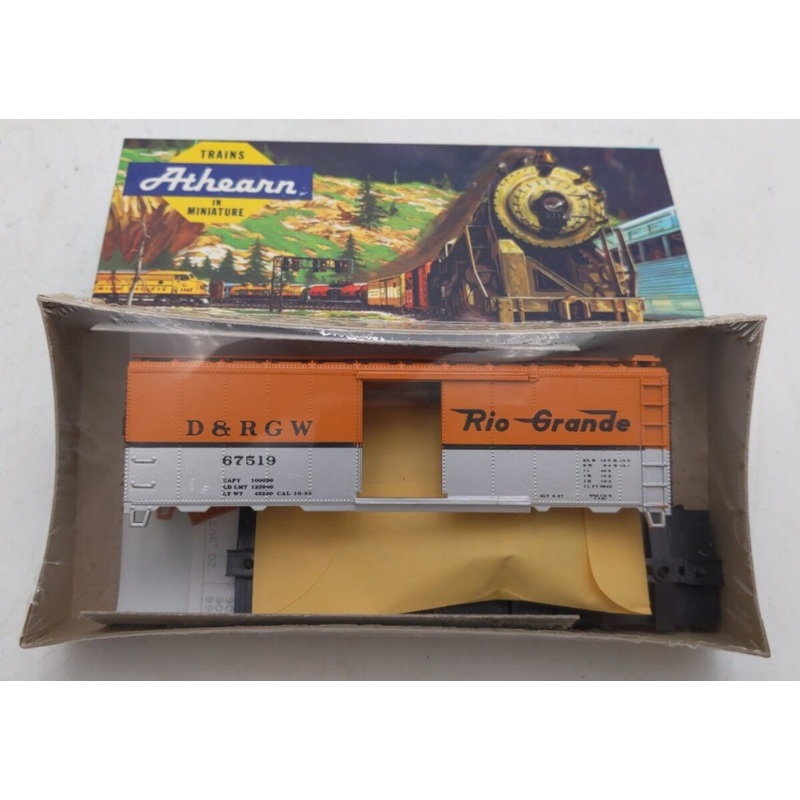 Athearn 1930-3 HO Bev-Bel Corp. D&RGW Zephyr Scheme 40′ Boxcar Cira 1950’s Kit