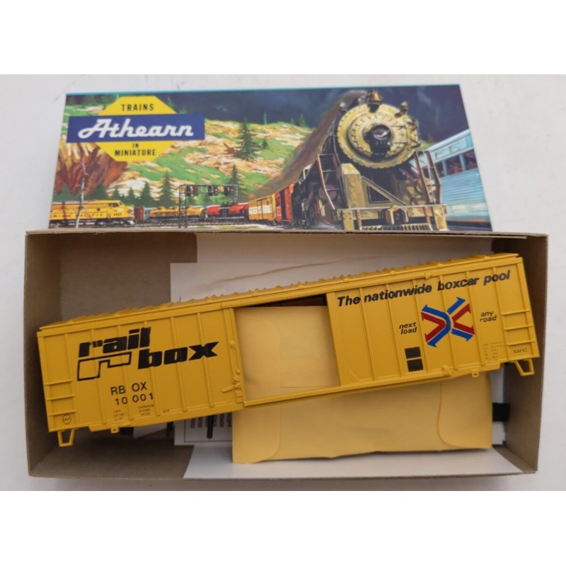 Athearn 5521 HO Scale Railbox 50 Ft. Sliding Door Box Car # 10001 Kit