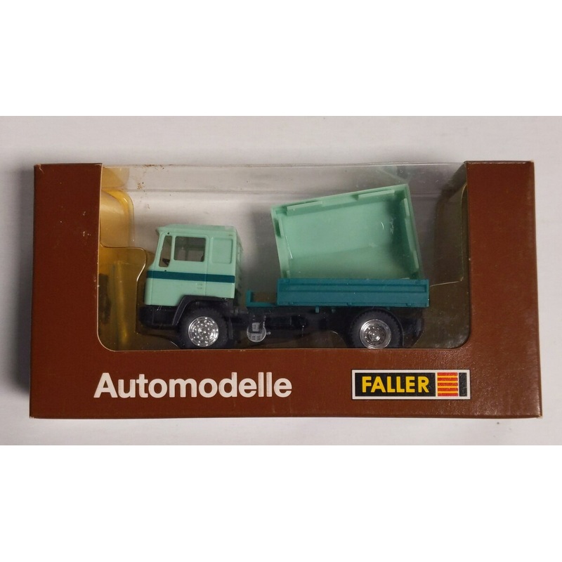 Faller 1021 HO Scale Man F90 Schausteller Kirmes Zugmaschine Plastic Model Truck