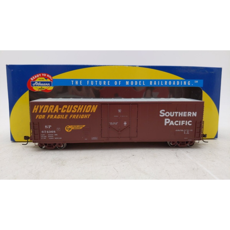 Athearn 88959 HO SP 50′ PC&F Plug Dr Box Car #674368 EX/Box