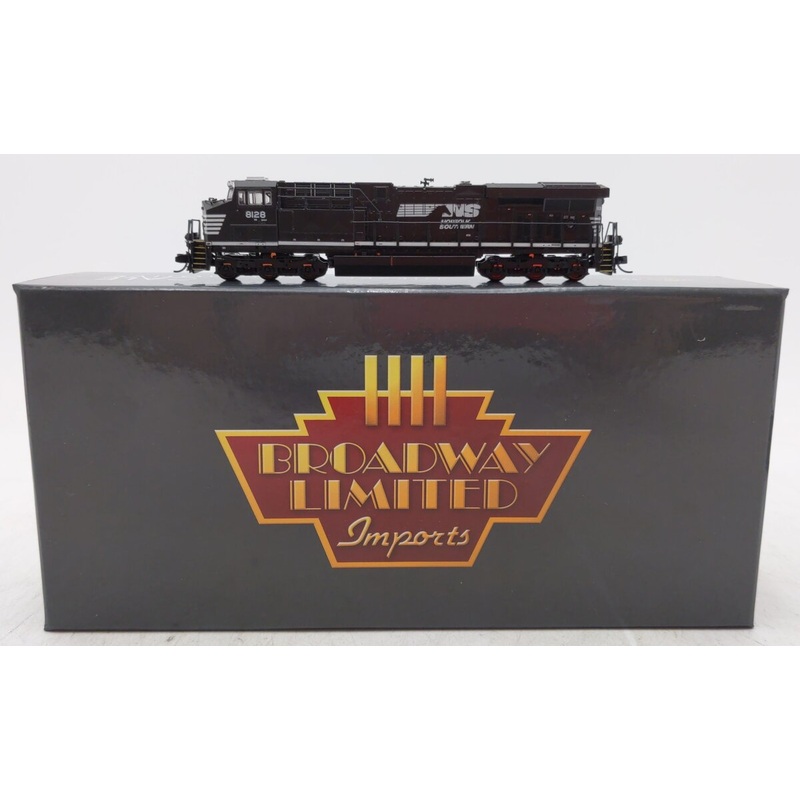 Broadway Limited 3540 N Norfolk Southern GE ES44AC Diesel Paragon3 #8128 w/DCC VG/Box