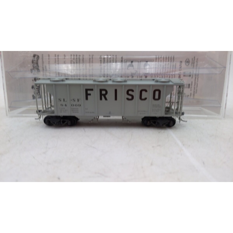Kadee 8030 HO Frisco PS-2 2-Bay Covered Hopper #84009 EX/Box