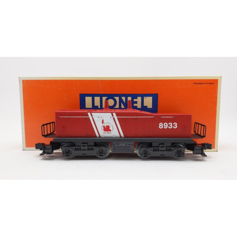 Lionel 6-18933 O Gauge Jersey Central NW2 Dummy Diesel Calf Locomotive #8993 EX/Box