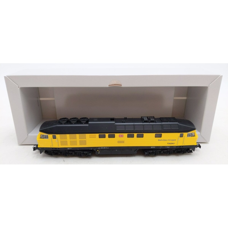 Marklin 36431 HO Digital Deutsche Bahn Class 233 Diesel Locomotive EX/Box