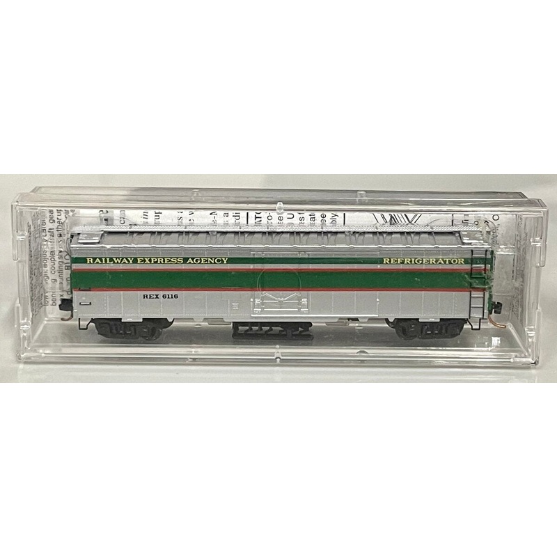 Micro-Trains 05200080 N REA Riveted Steel Plug Door Express Reefer #6116 LN/Box