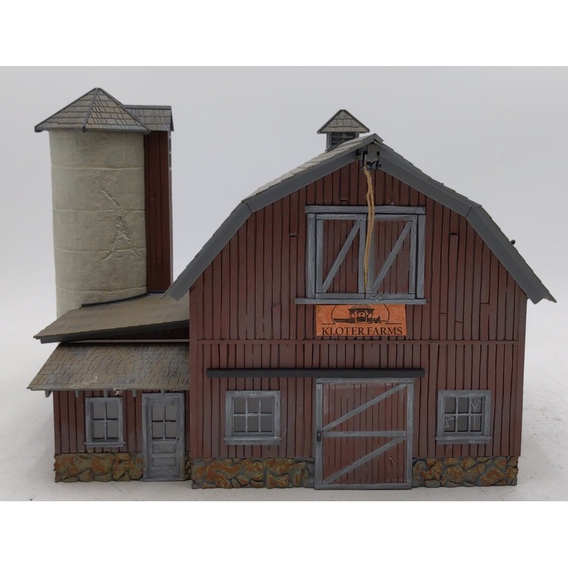 Woodland Scenics BR5865 O Built-&-Ready Old Weathered Barn Building EX