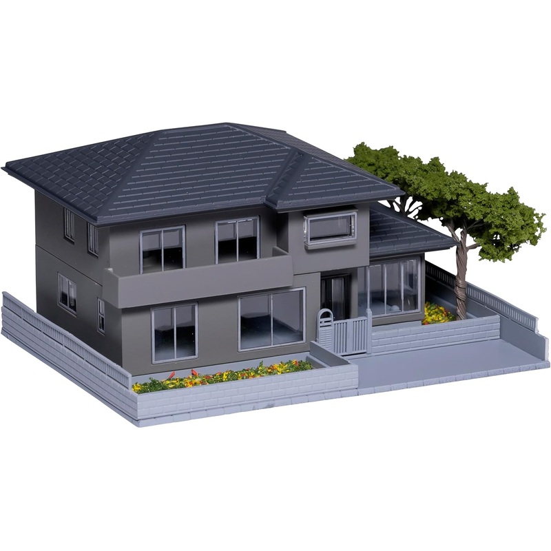 Kato 23-403D N Assembled Charcoal Gray House with Garden 1
