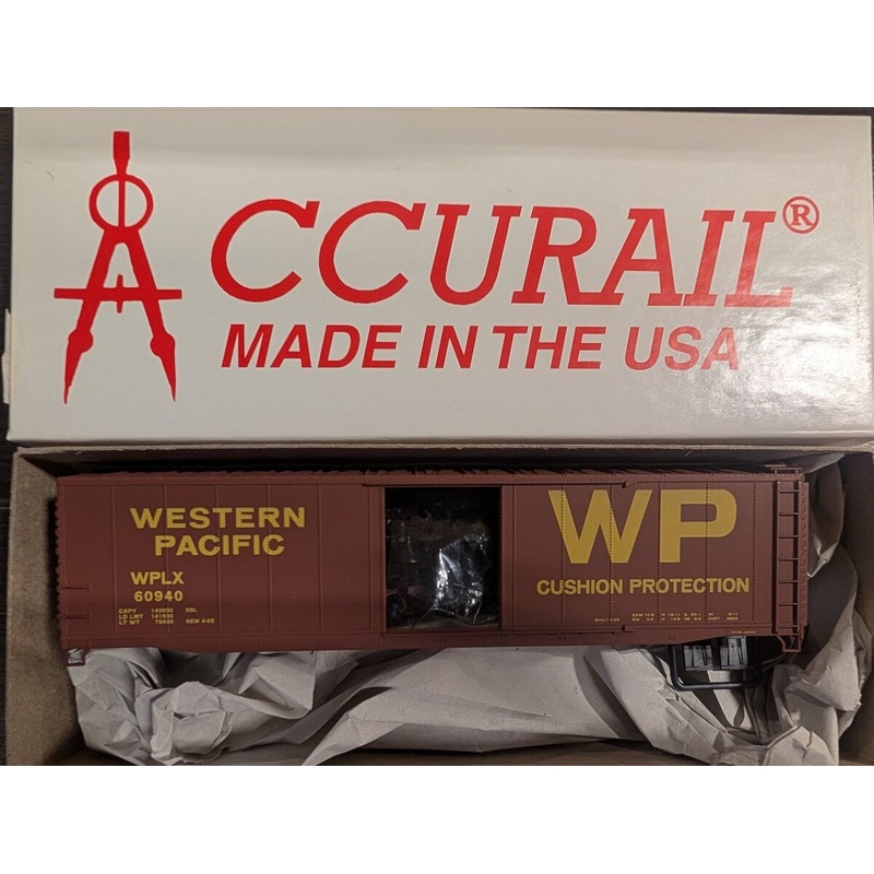 Accurail 5107 HO Scale Western Pacific 50′ Plug Door Boxcar #60940 Kit