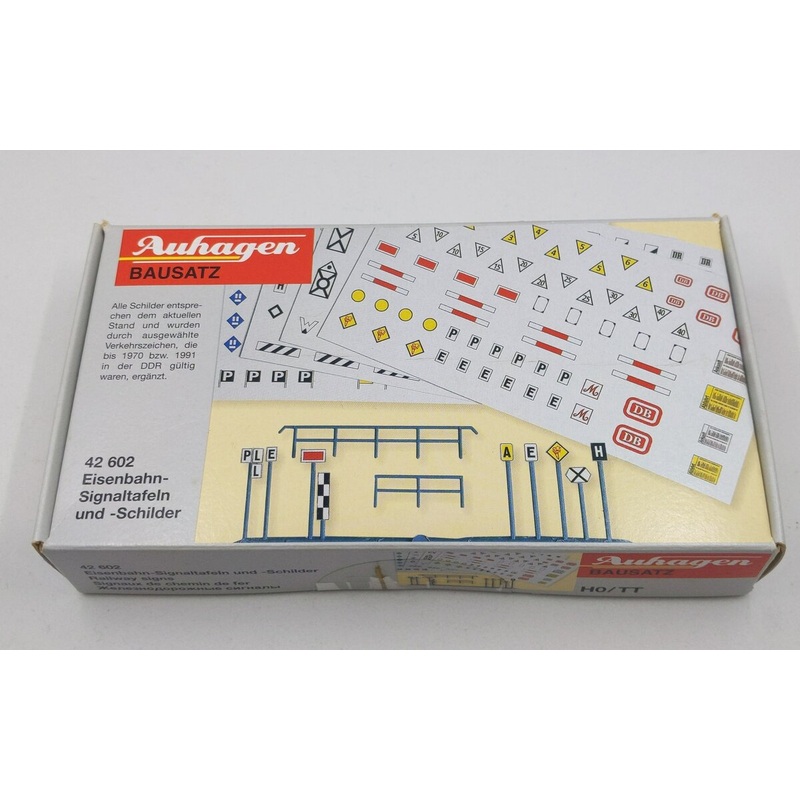 Auhagen 42602 HO/TT Scale Assorted Set of Model Railway Signs