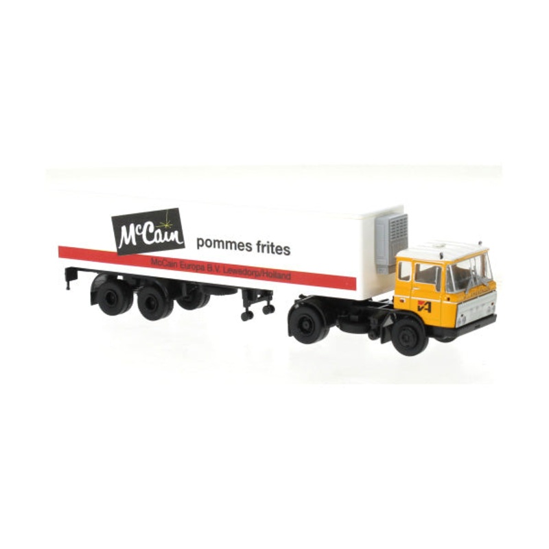 Brekina Automodelle 85287 HO Amerongen/McCain 1960s DAF FT 2600 Tractor