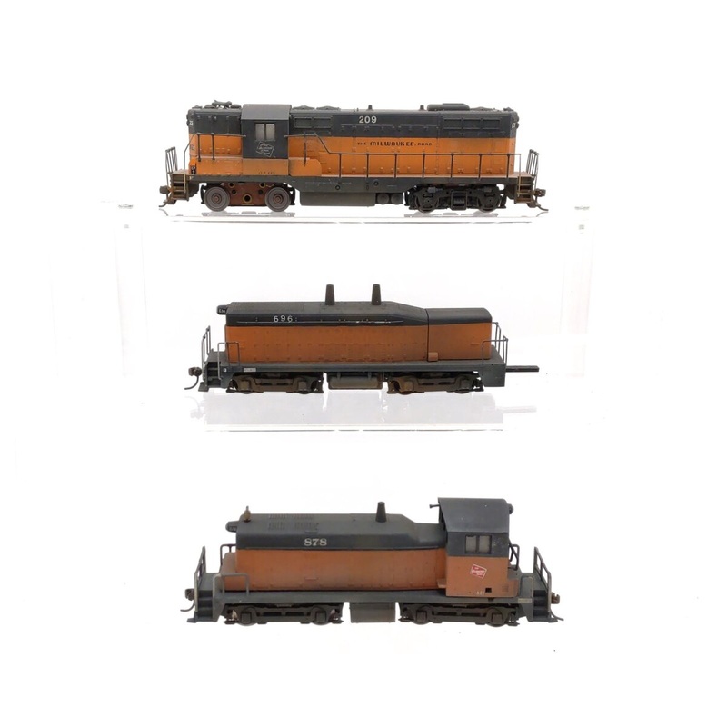 AHM & Other HO Custom MILW Diesel Locomotives [3] VG