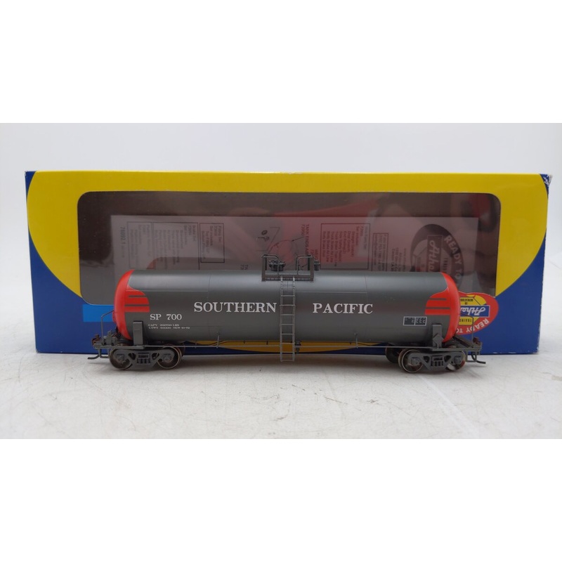 Athearn 73936 HO SP/Fuel Tender RTR RTC 20,900-Gallon Tank Car #700 EX/Box