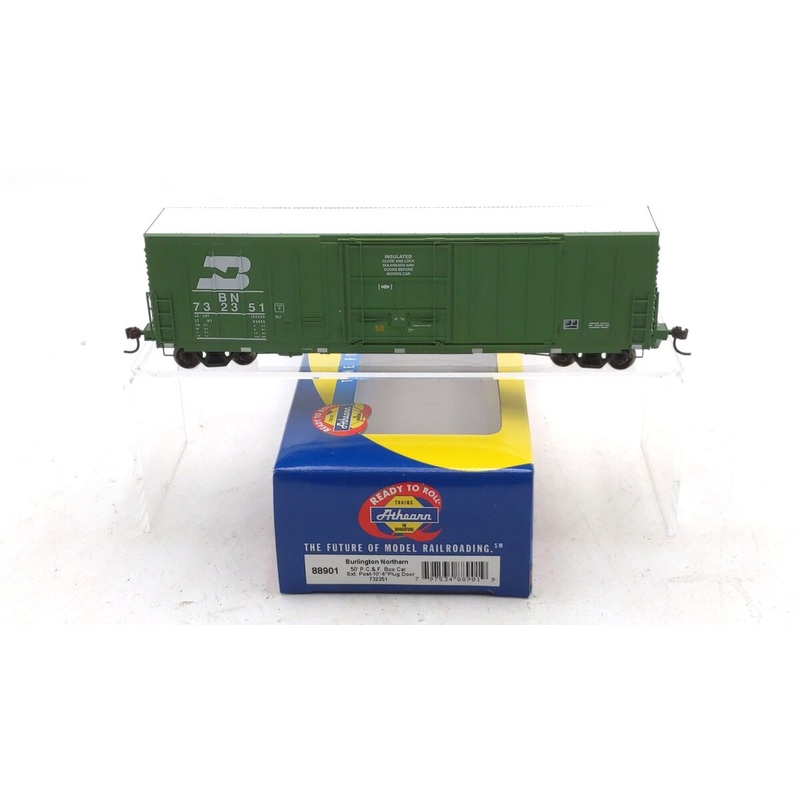 Athearn 88901 HO Scale Burlington Northern 50′ PC&F Rib Side Boxcar #732351 LN/Box