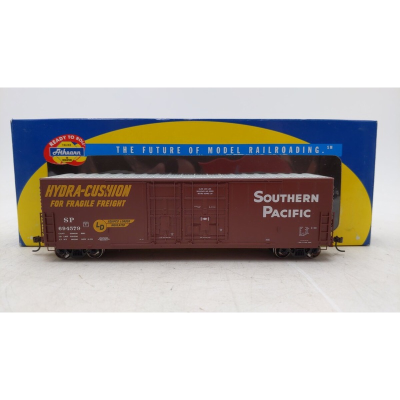 Athearn 89171 HO SP/Early 50′ PC&F Plug Door Boxcar #694579 EX/Box