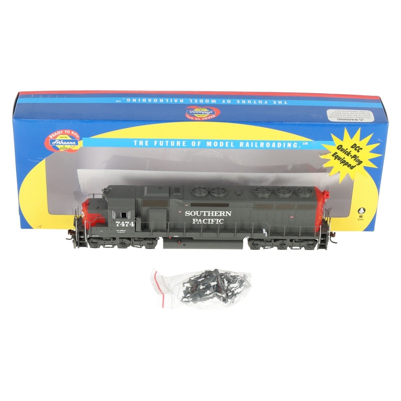 Athearn 98022 HO Southern Pacific SD45 Locomotive #7474 EX/Box