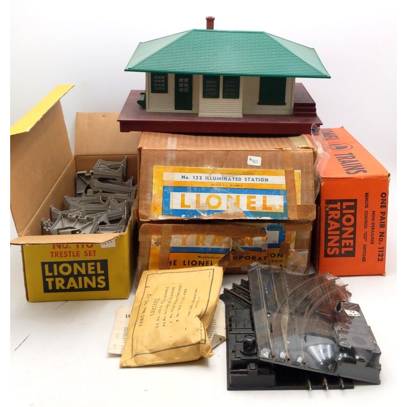 Lionel Vintage O Trestle, Switches, & Station [3] VG/Box