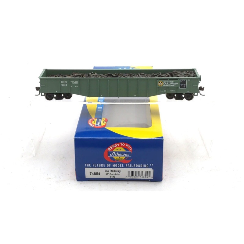 Athearn 74854 HO Scale British Columbia Railway 50′ Gondola w/Scrap Load #9173 NIB