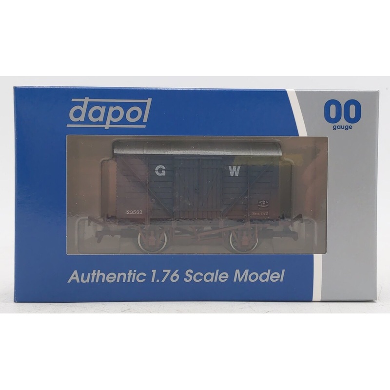 Dapol 4F-012-008 OO Gauge Weathered Great Western Railway Vent Van #123562 LN/Box