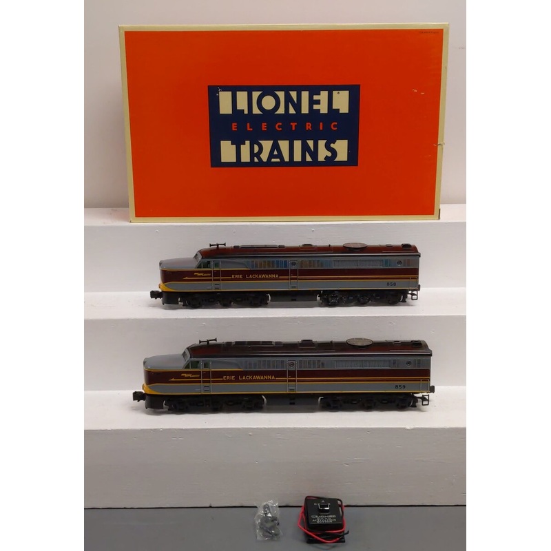 Lionel 6-18116 O Gauge Erie Lackawanna PA AA Diesel Set #858/859 NIB